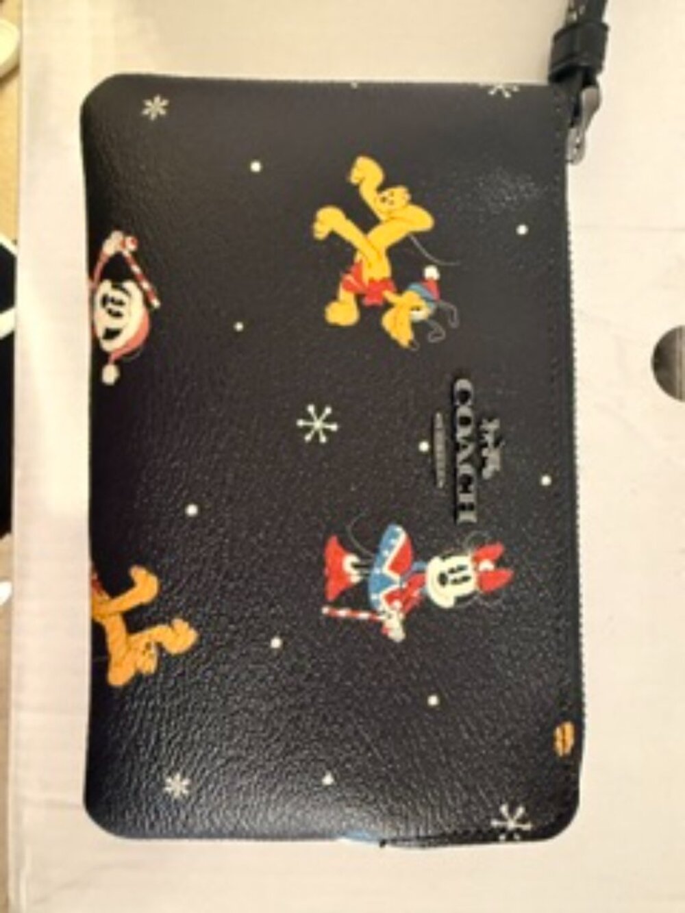 Coach, Disney X, Special Addition, Corner Zip Wristlet w/ Holiday Print